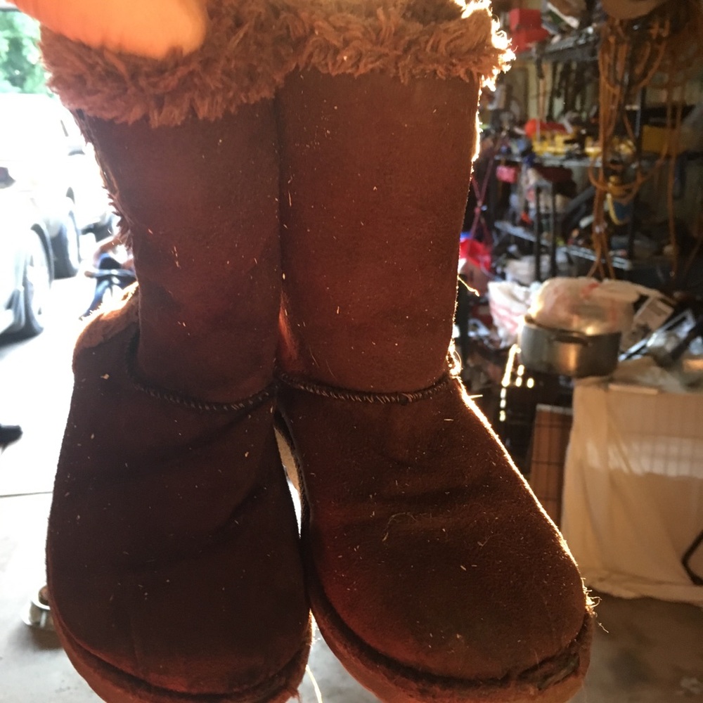 Brown boots